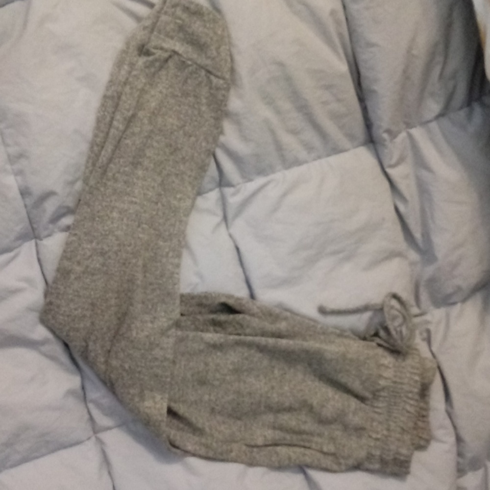 grey joggers xs